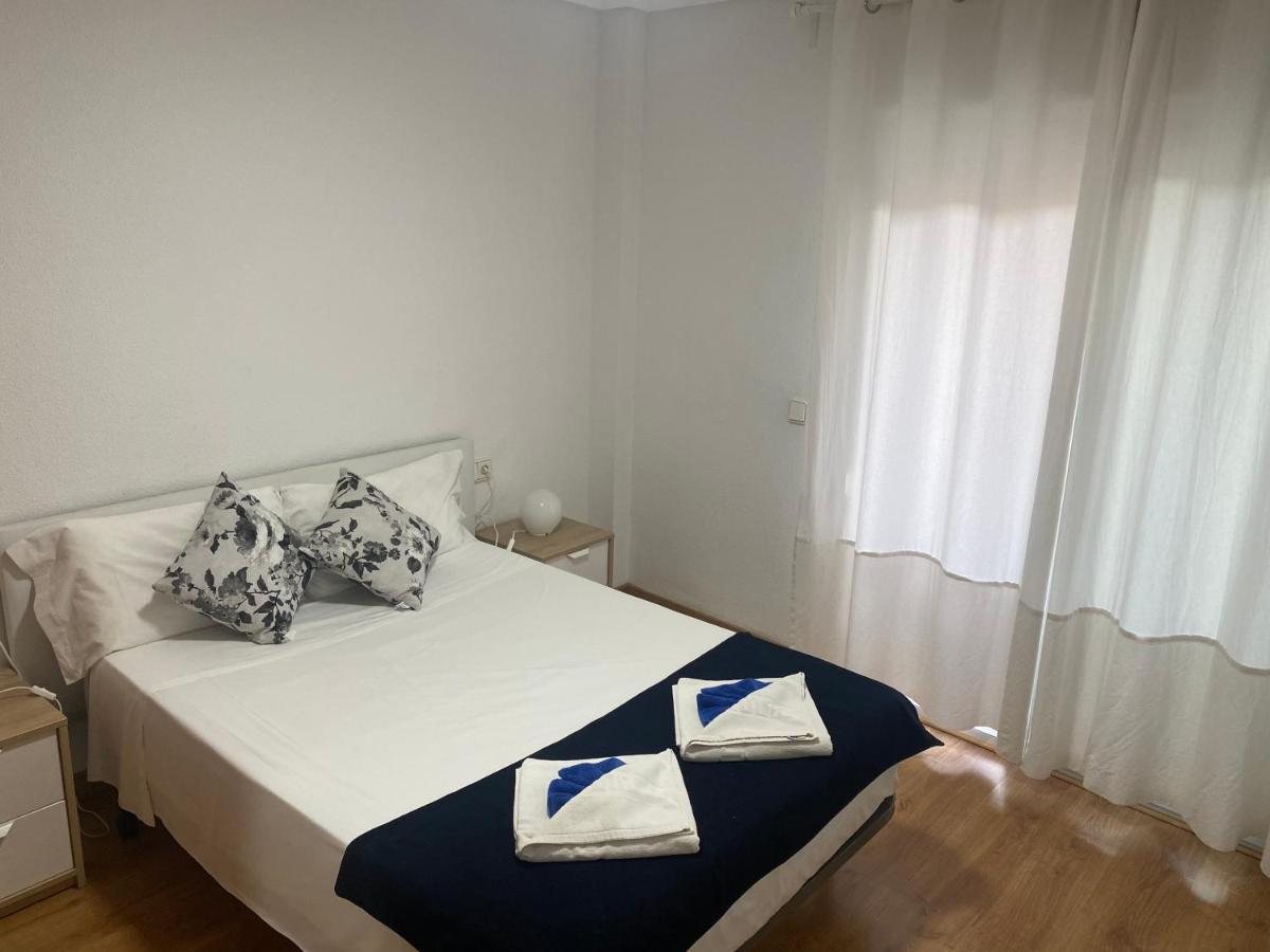 Homely Apartments Mar 3 Torrevieja Ngoại thất bức ảnh